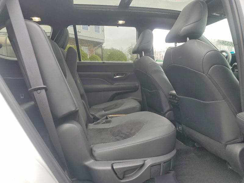 2024 TOYOTA GRAND HIGHLANDER HYBRID MAX PLATINUM MAX PLATINUM 11