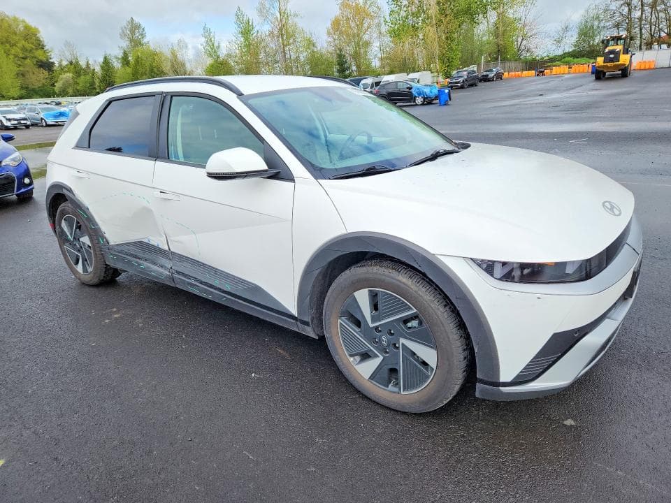 2025 HYUNDAI IONIQ 5 SEL 4