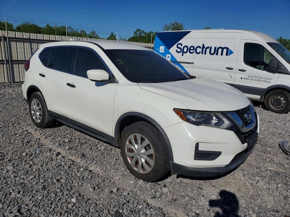 2017 NISSAN ROGUE S S 4