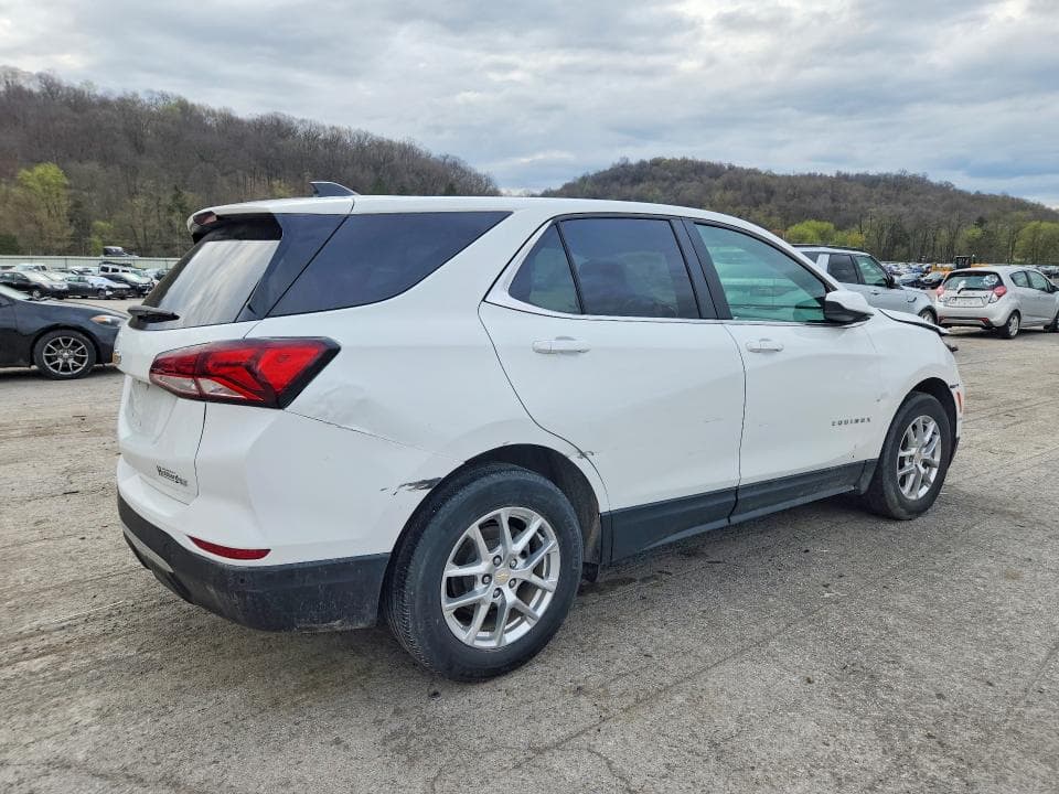 2022 CHEVROLET EQUINOX LT 3
