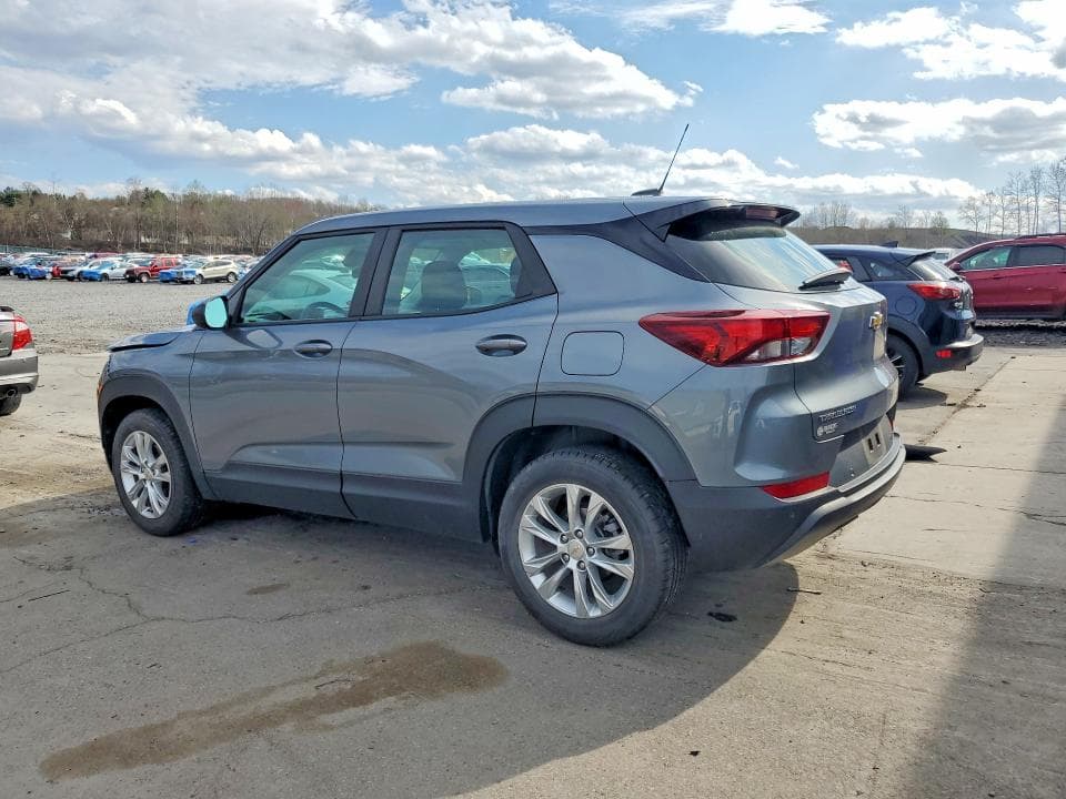 2021 CHEVROLET TRAILBLAZER LS 2