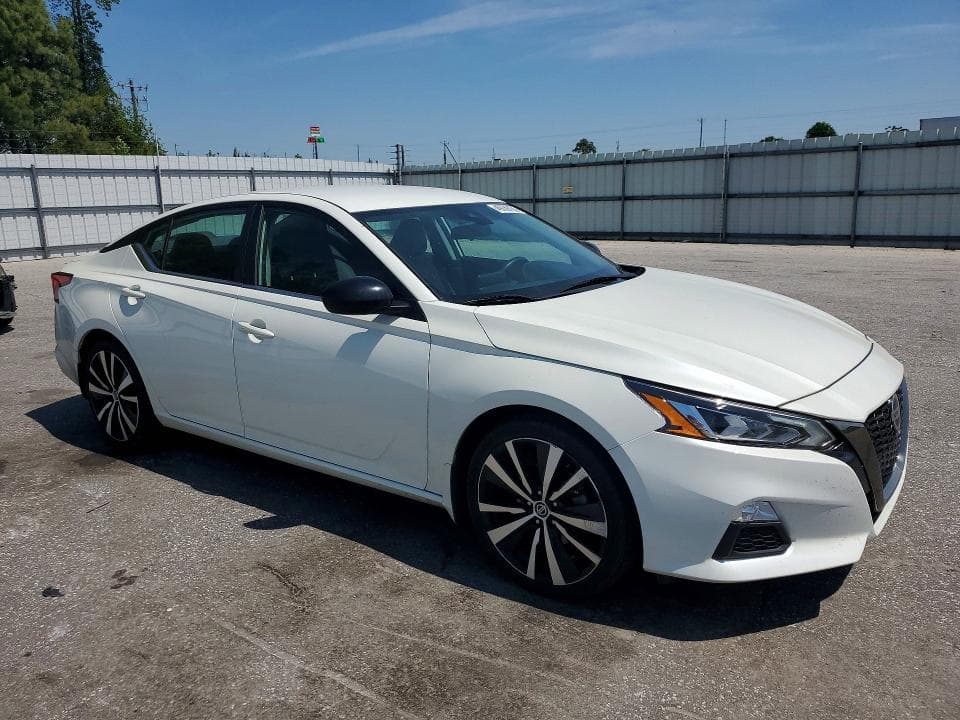 2020 NISSAN ALTIMA SR 4