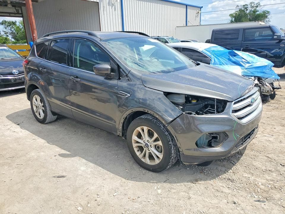 2019 FORD ESCAPE SEL 4