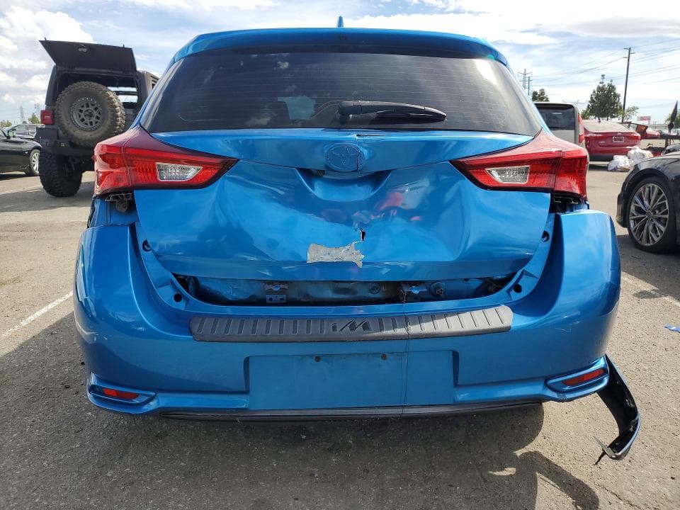 2017 TOYOTA COROLLA IM BASE 6