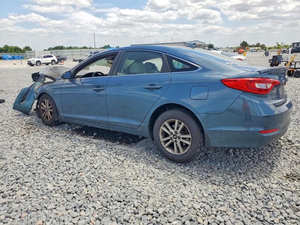 2017 HYUNDAI SONATA SE 2