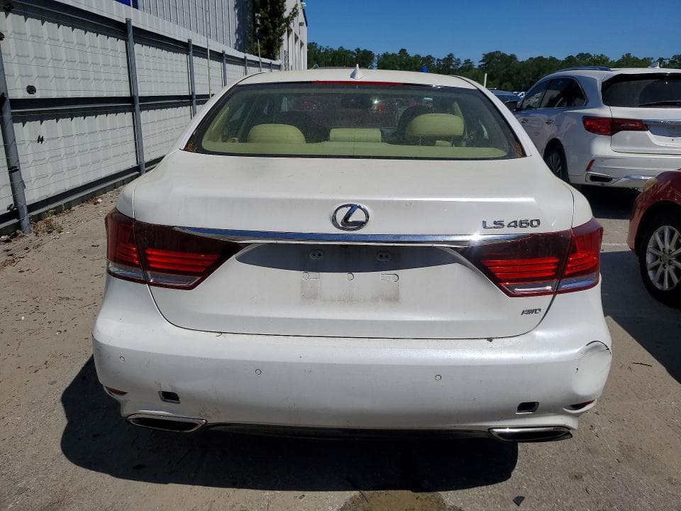 2017 LEXUS LS 460 BASE 7