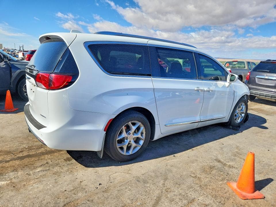2018 CHRYSLER PACIFICA TOURING L PLUS TOURING L PLUS 3
