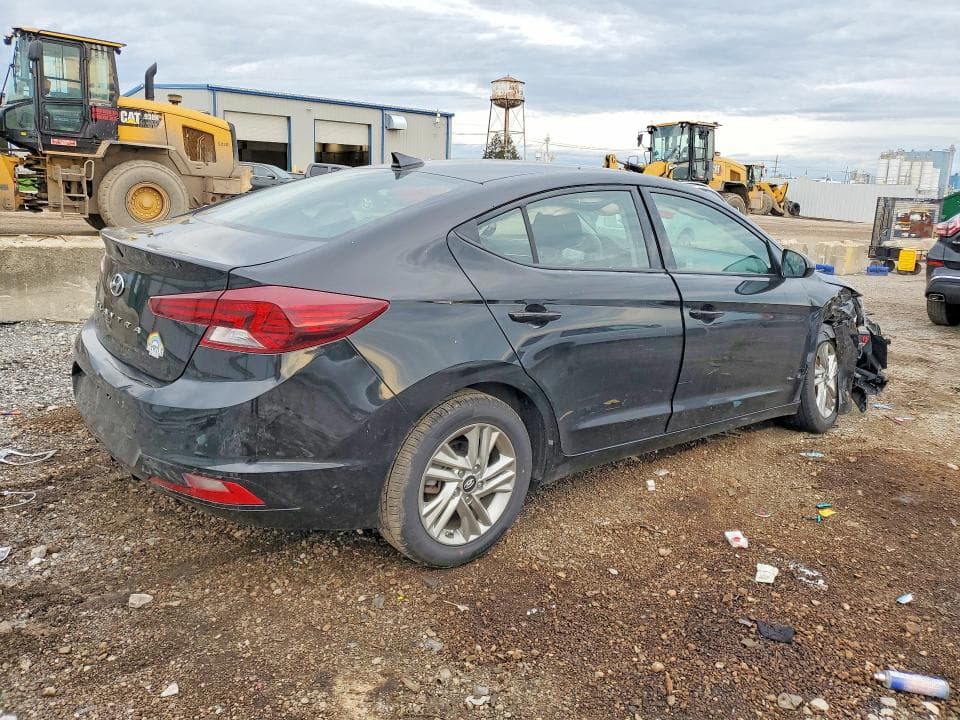 2020 HYUNDAI ELANTRA SEL 3