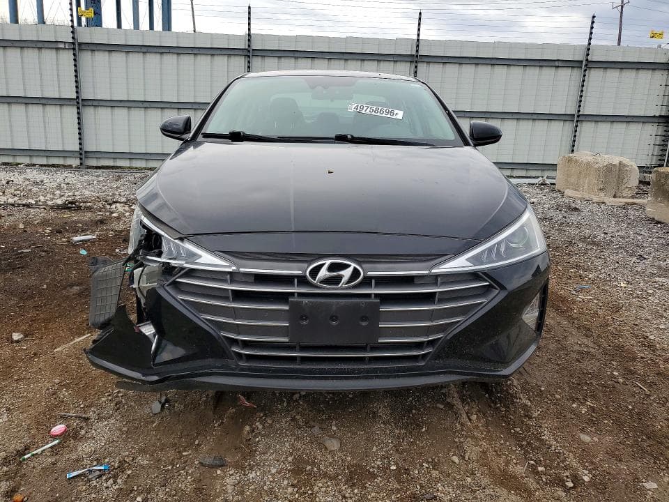 2020 HYUNDAI ELANTRA SEL 5