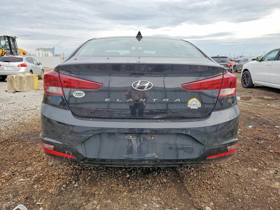 2020 HYUNDAI ELANTRA SEL 6