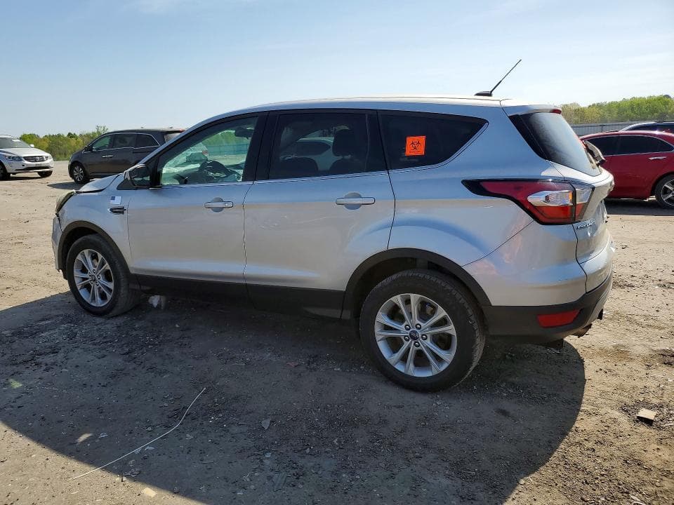 2017 FORD ESCAPE SE 2