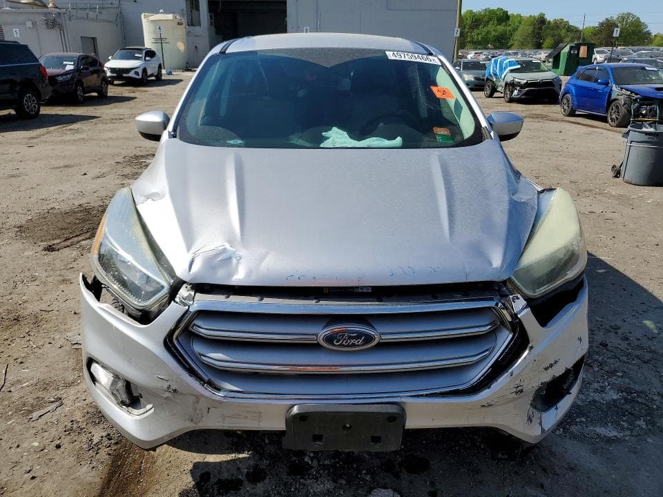 2017 FORD ESCAPE SE 5