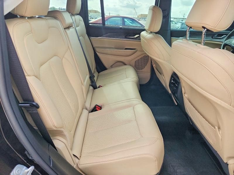 2024 JEEP GRAND CHEROKEE LIMITED LIMITED 10