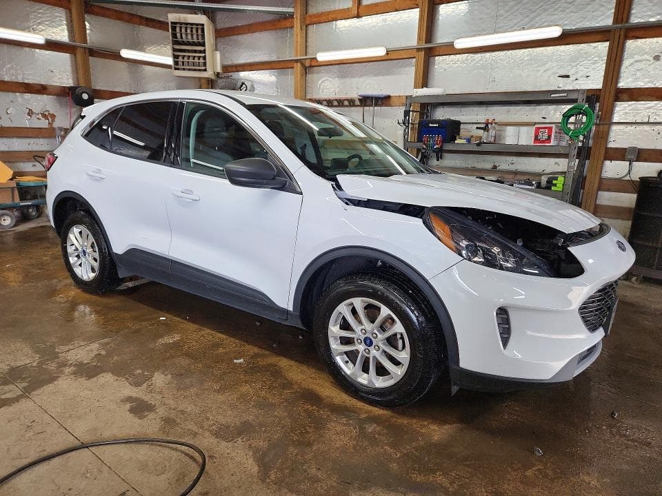 2022 FORD ESCAPE SE 4