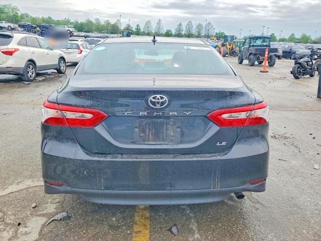 2019 TOYOTA CAMRY LE 6