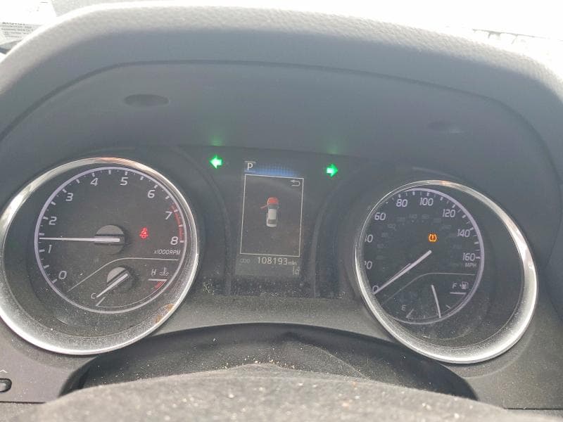 2019 TOYOTA CAMRY LE 9