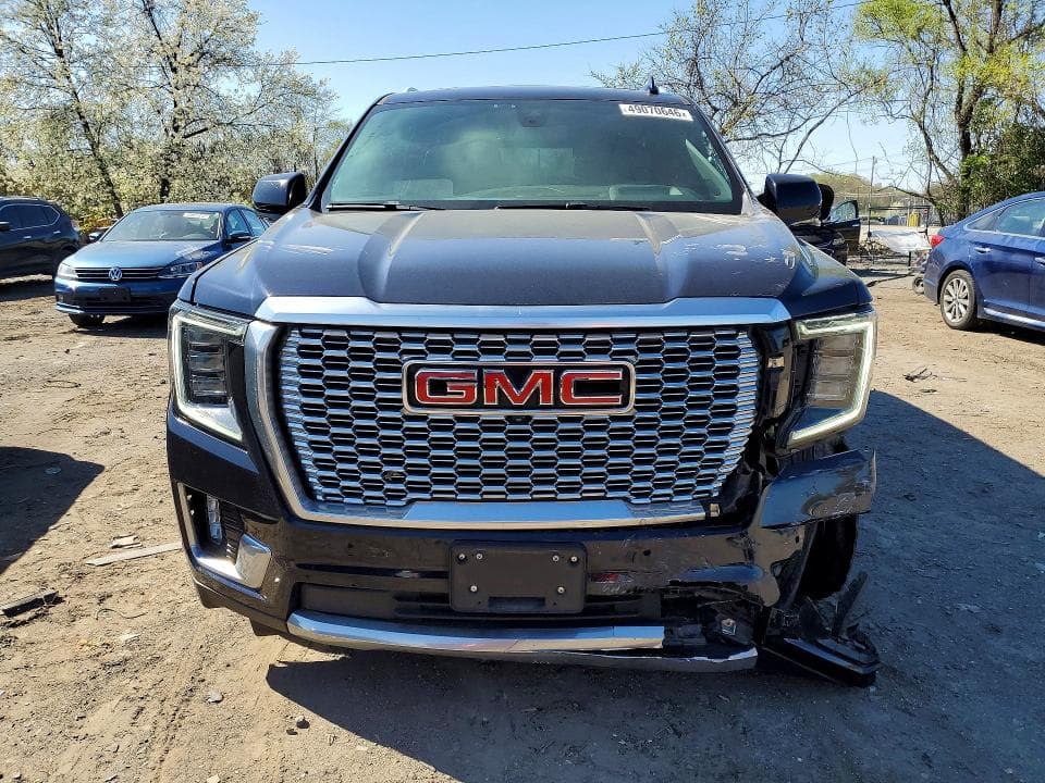 2021 GMC YUKON DENALI 5