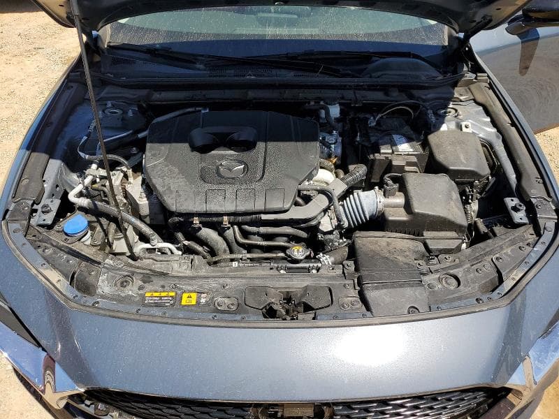 2024 MAZDA 3 PREFERRED 11