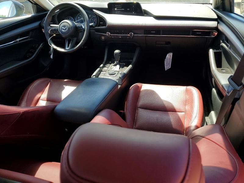 2024 MAZDA 3 PREFERRED 8