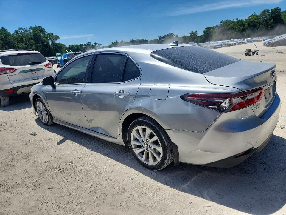 2023 TOYOTA CAMRY LE 2