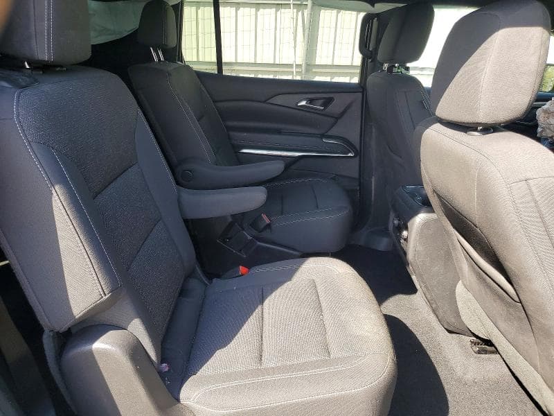 2025 CHEVROLET TRAVERSE LT LT 11
