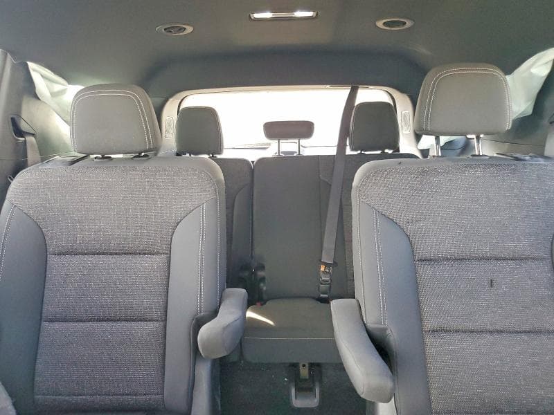 2025 CHEVROLET TRAVERSE LT LT 10