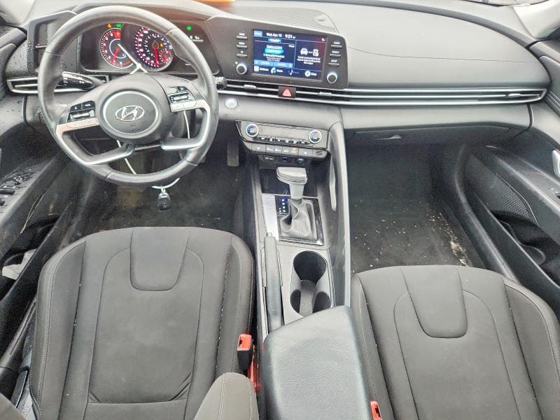2022 HYUNDAI ELANTRA SEL SEL 8