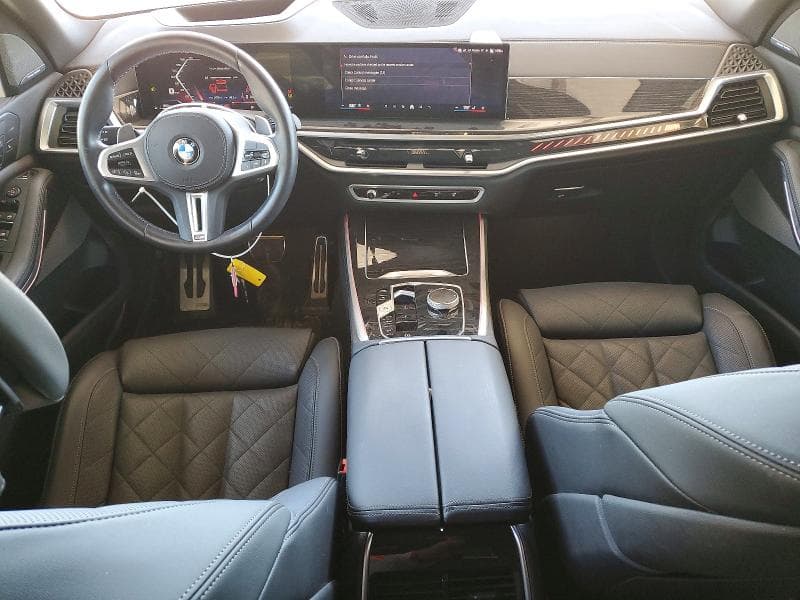 2025 BMW X5 M60I 8