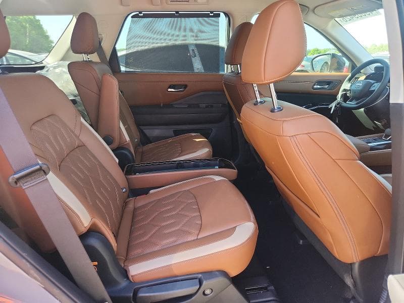 2026 NISSAN PATHFINDER PLATINUM 10