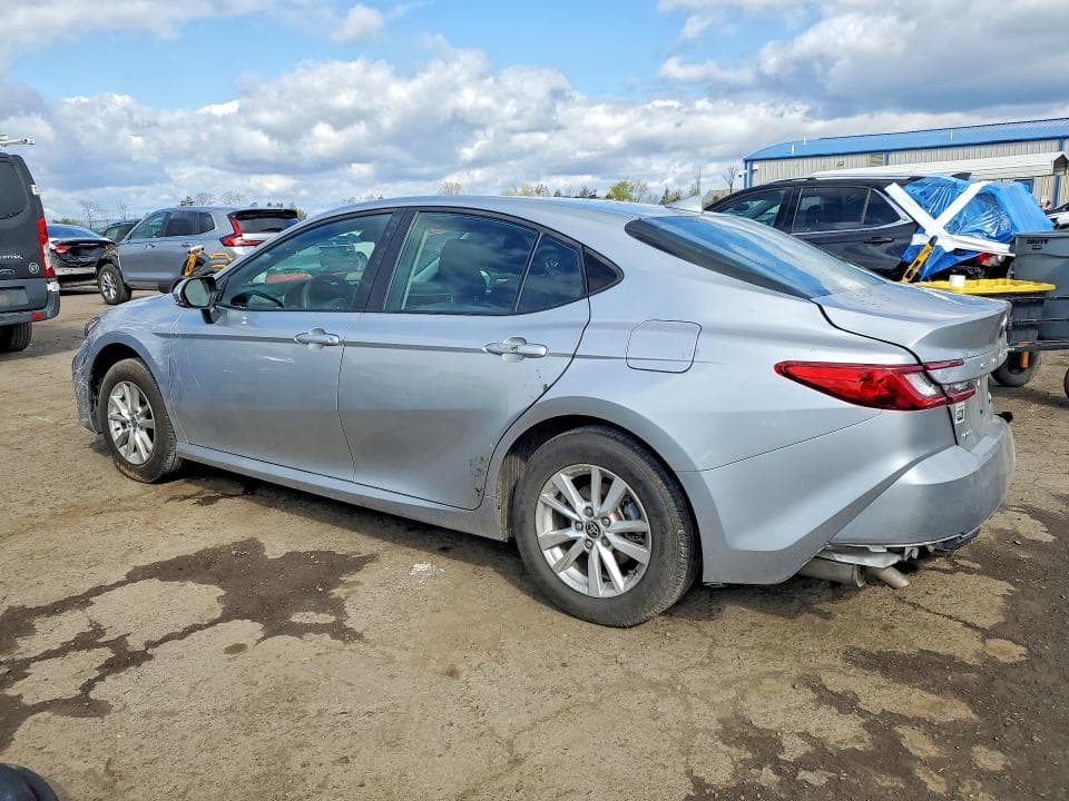2025 TOYOTA CAMRY LE 2