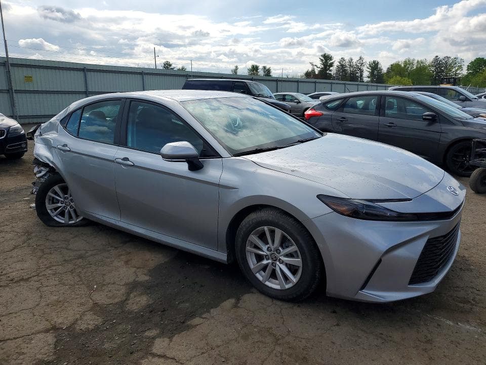 2025 TOYOTA CAMRY LE 4
