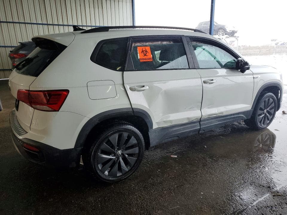 2022 VOLKSWAGEN TAOS S S 4
