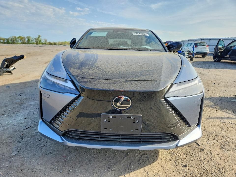 2023 LEXUS RZ 450E 5