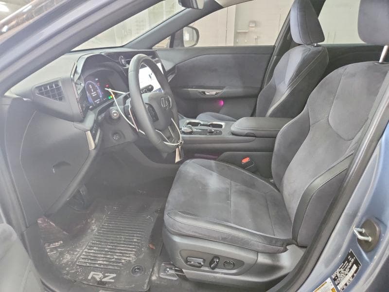 2023 LEXUS RZ 450E 7
