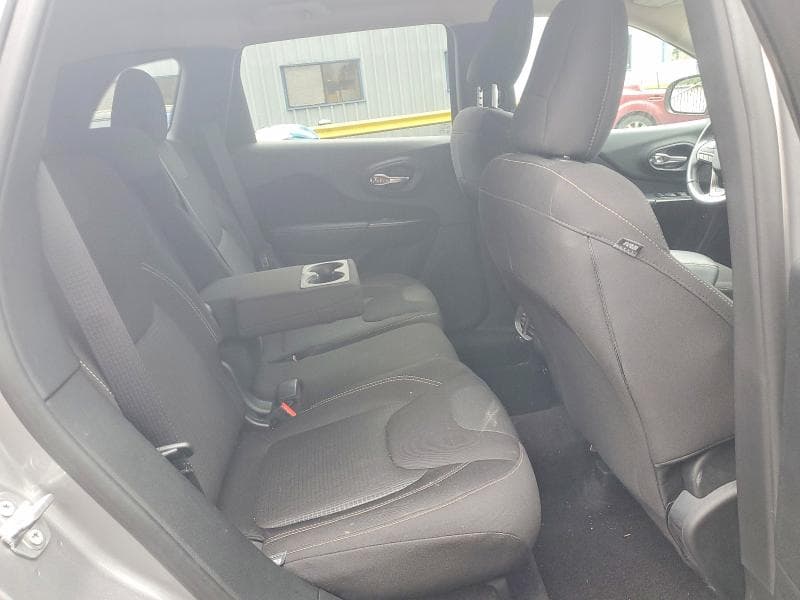 2017 JEEP CHEROKEE LATITUDE LATITUDE 10