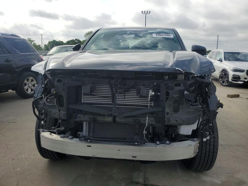 2025 TOYOTA TACOMA SR SR 5