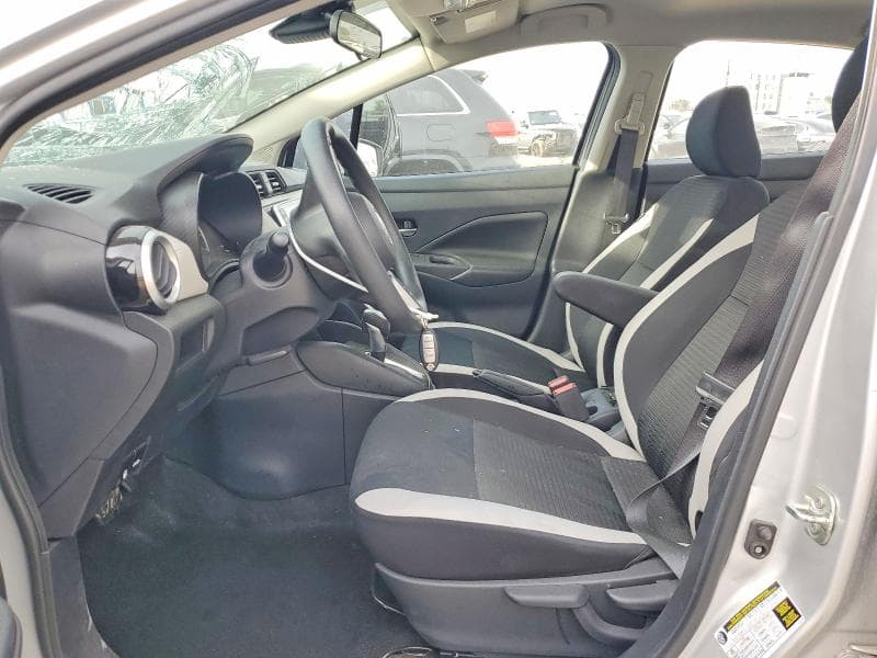 2020 NISSAN VERSA SV SV 7