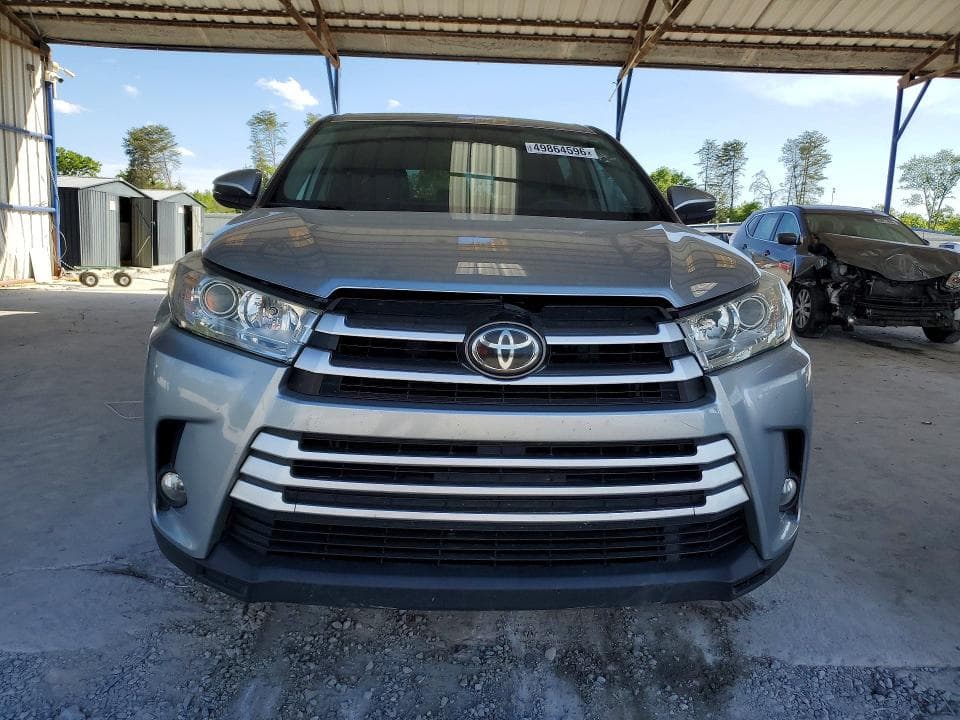 2019 TOYOTA HIGHLANDER LE PLUS LE PLUS 6
