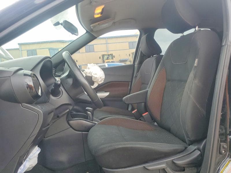 2019 NISSAN KICKS SR 7