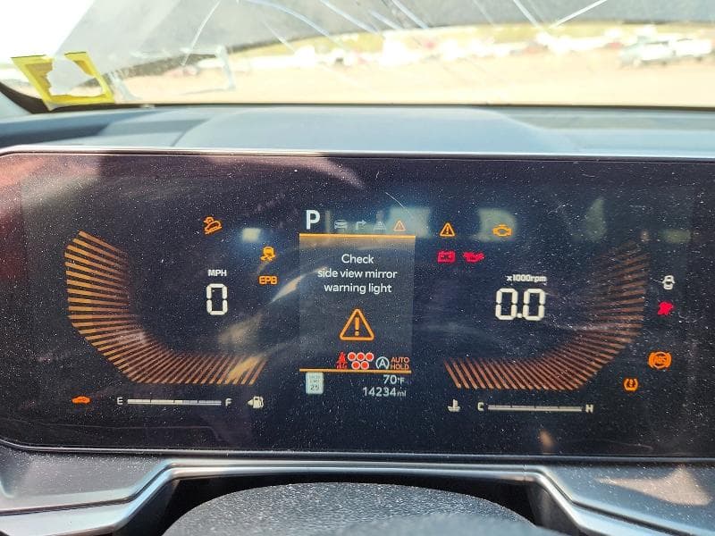 2024 KIA SORENTO S 9