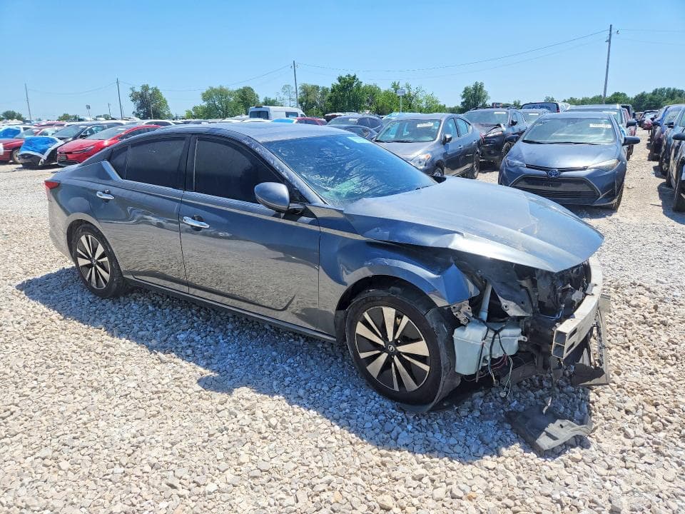 2019 NISSAN ALTIMA SL 4