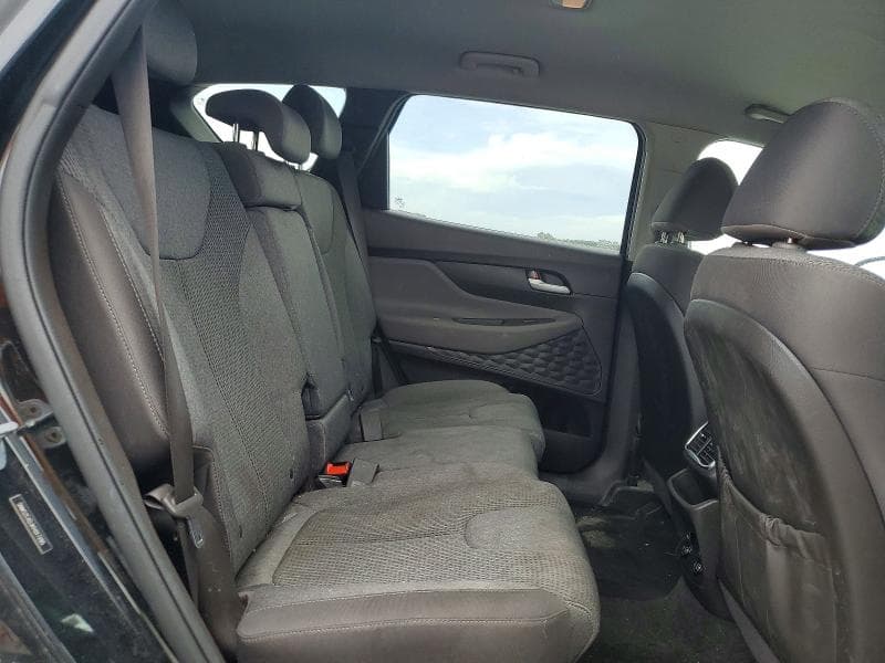 2019 HYUNDAI SANTA FE SE SE 11