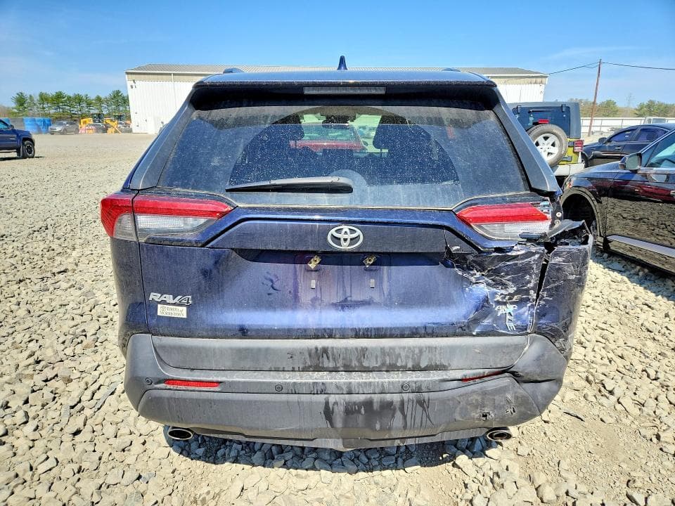 2019 TOYOTA RAV4 XLE XLE 7