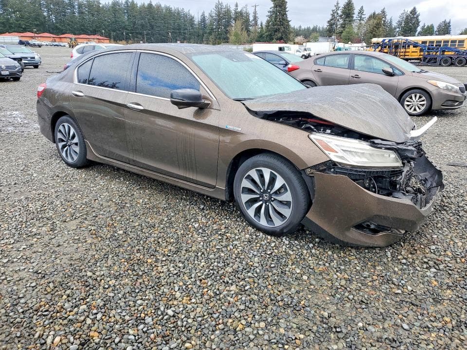 2017 HONDA ACCORD TOURING HYBRID 4