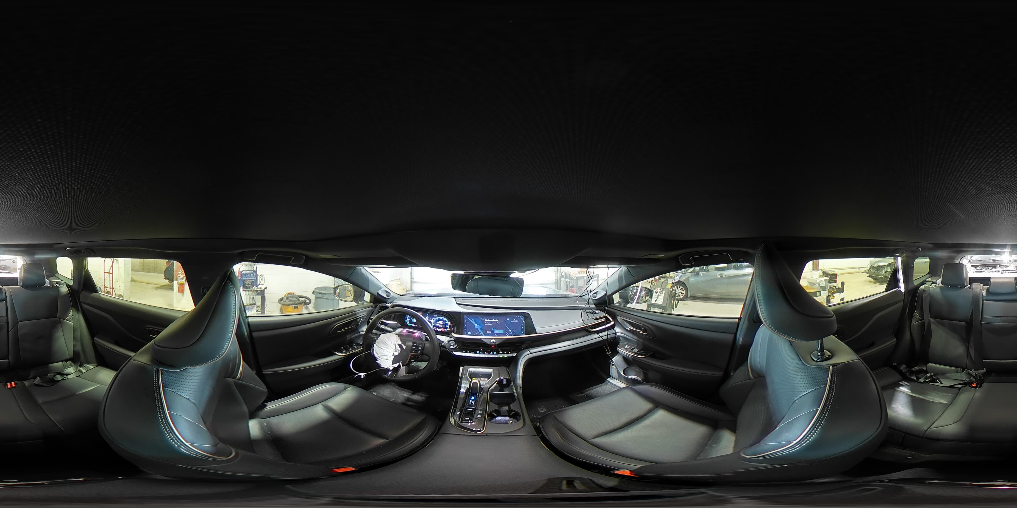 2025 TOYOTA CROWN SIGNIA LIMITED LIMITED 16