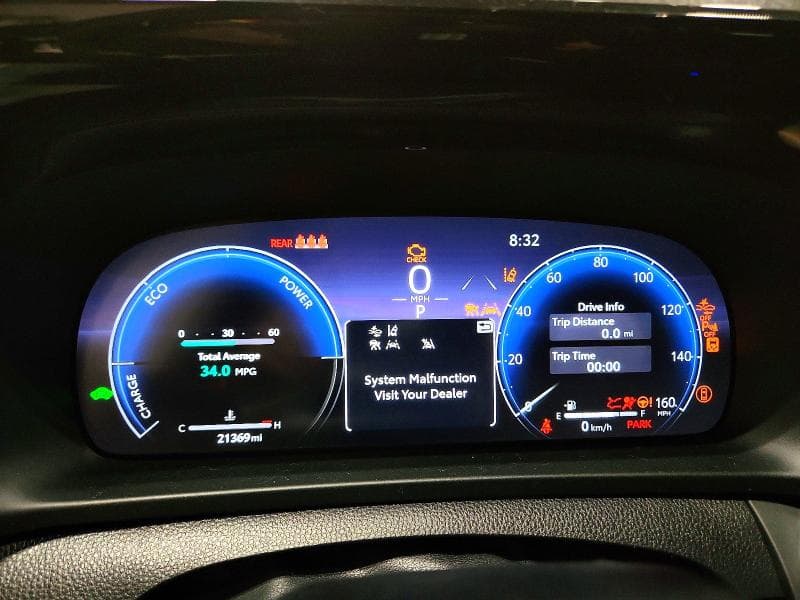 2025 TOYOTA CROWN SIGNIA LIMITED LIMITED 9