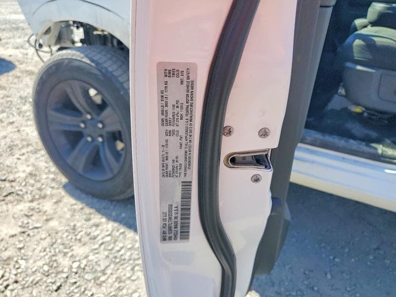 2021 RAM 1500 CLASSIC SLT SLT 13