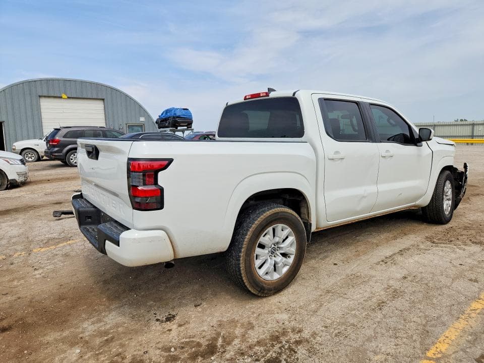 2022 NISSAN FRONTIER SV 3