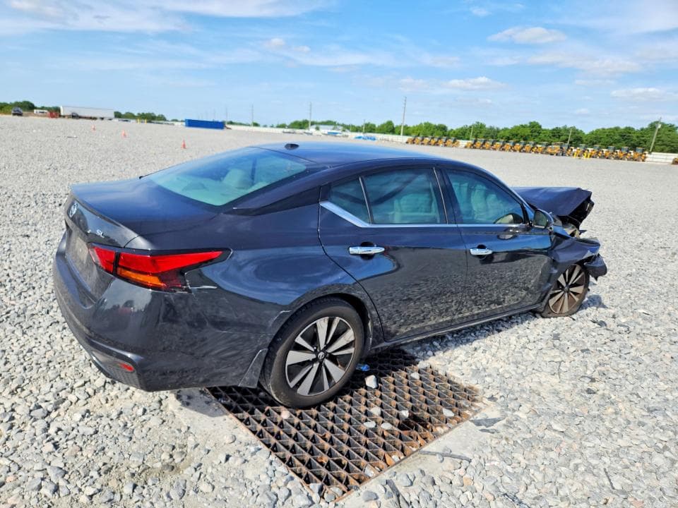2019 NISSAN ALTIMA SL 3