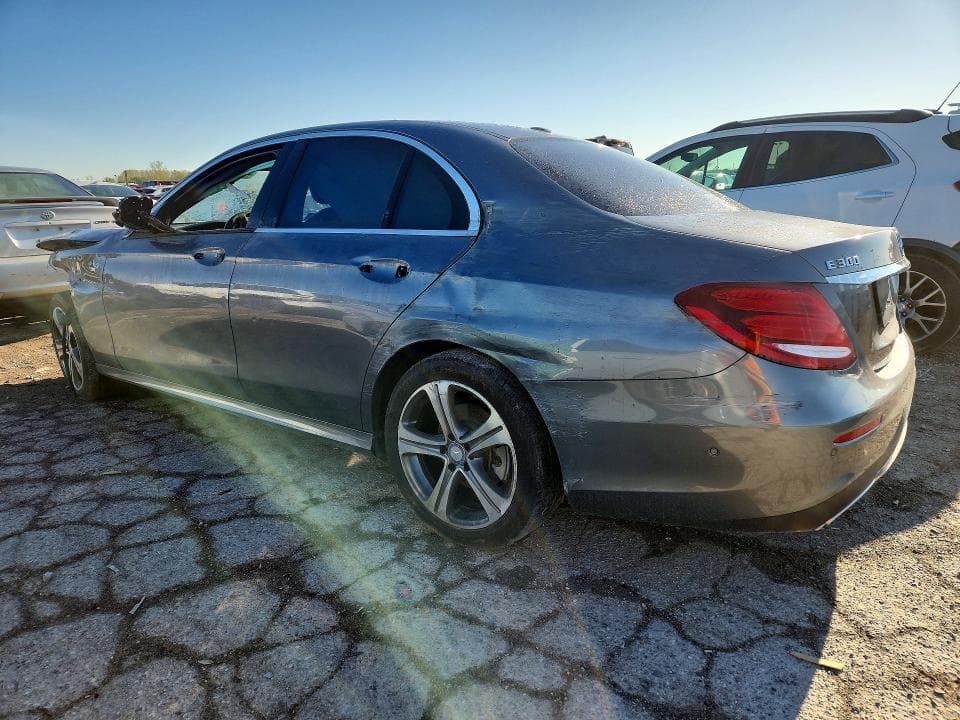 2017 MERCEDES-BENZ E 300 4MATIC 2